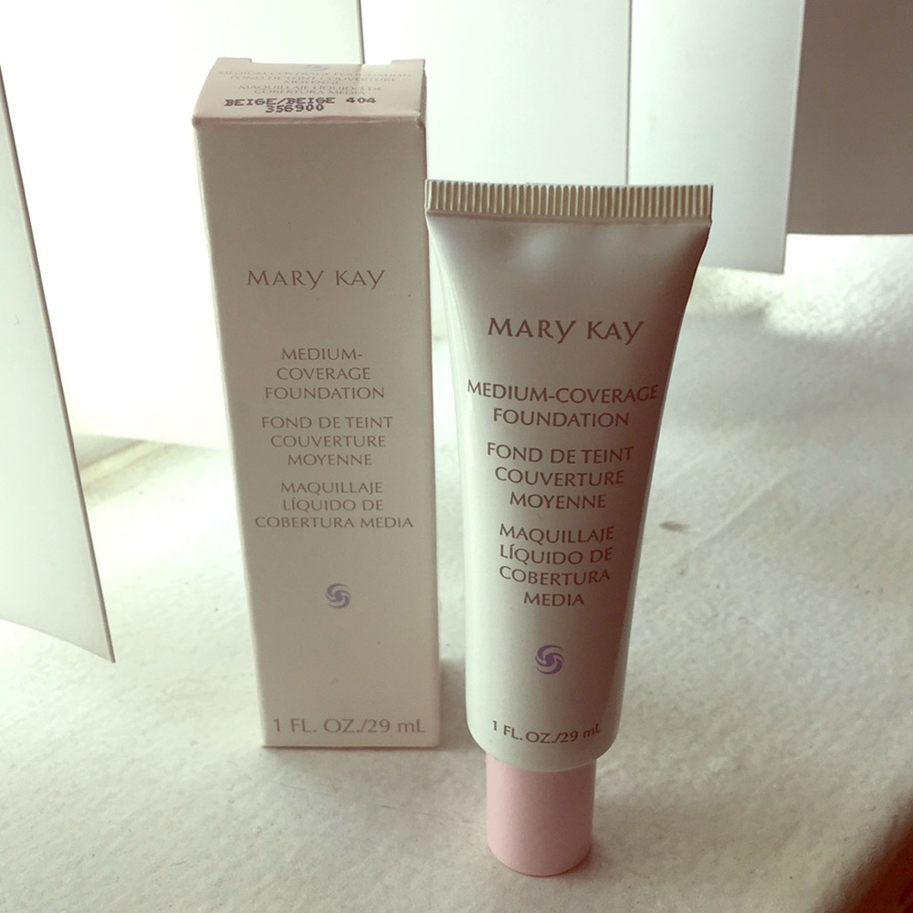 Medium-Coverage Foundation